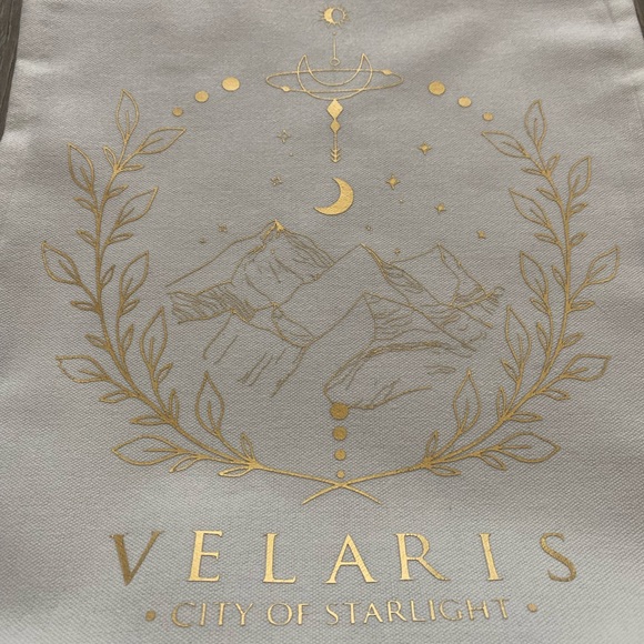 New! Velaris city of starlight tote. ACOTAR inspired 📚 - Picture 3 of 4